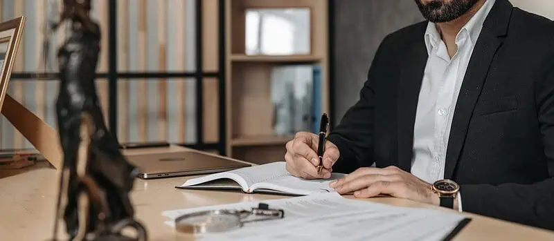 Adwokat Radom – kompleksowa pomoc prawna dla firm i osób prywatnych